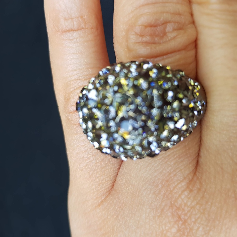 3 Large Rings - Picture 5 of 8